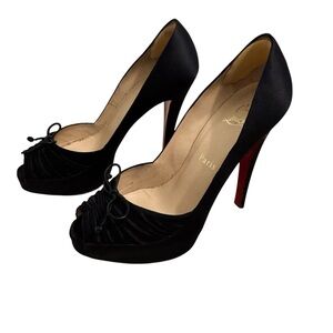 Christian Louboutin Very Pli 2 Silk Satin Ruched Peep Toe Pumps High Heel Shoe